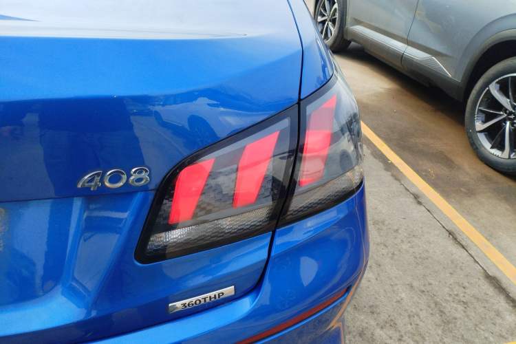 Used Peugeot 408 2019 360THP Automatic Luxury Edition China VI Standard Exterior 3
