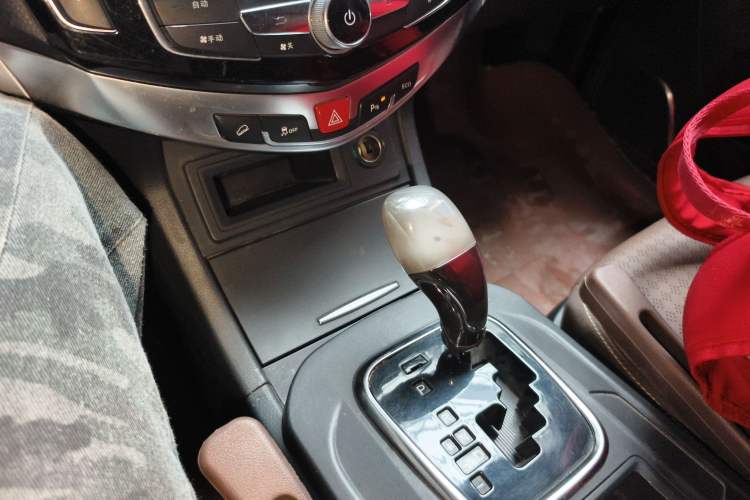 Used BYD S7 2017 2.0T Automatic Luxury Model
