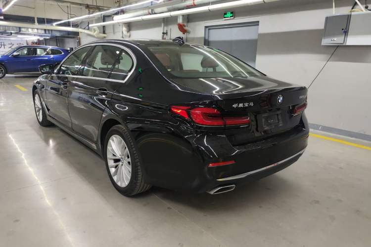 Used BMW 5 Series 2022 Second Facelift 525Li Luxury Package
