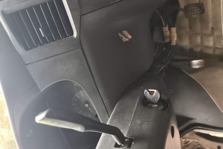 Used Wuling Zhiguang 2010 1.0L Base Version Vehicle Key