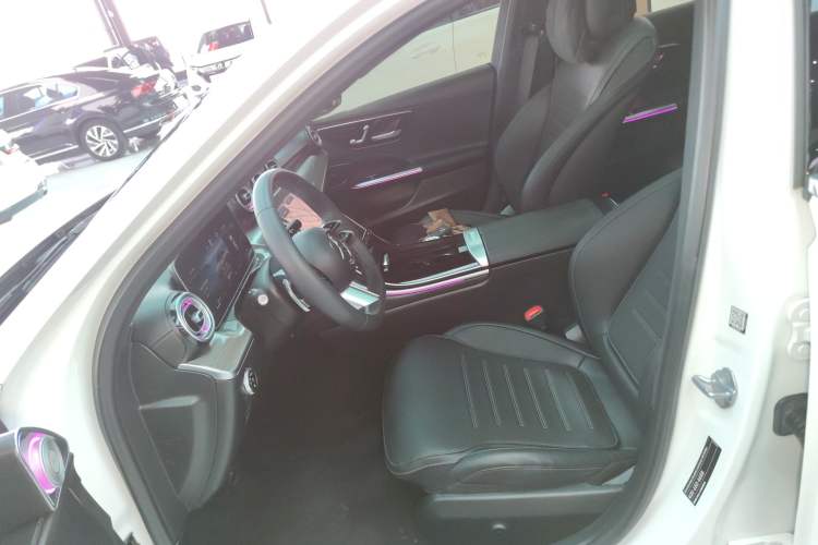 Used Mercedes-Benz C-Class 2023 Restyled C 260 L Sport Edition