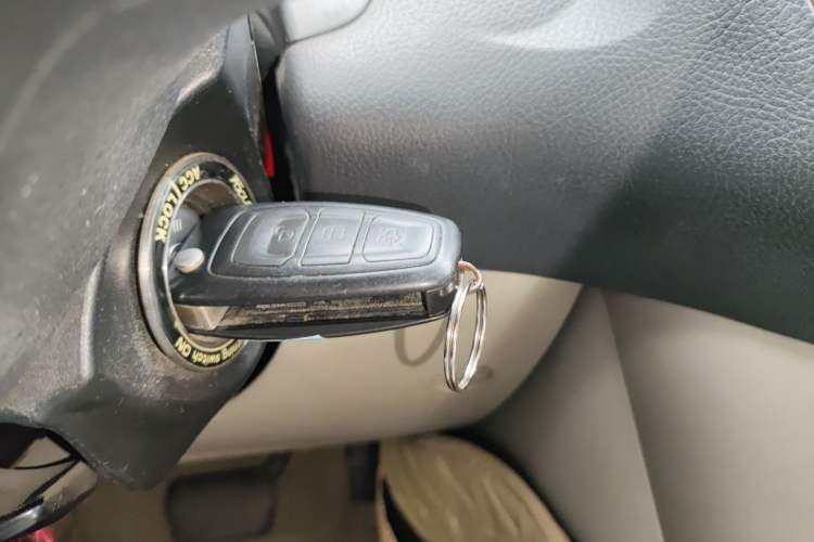 Used Ford Focus 2015 Sedan 1.6L Automatic Comfort Model Vehicle Key