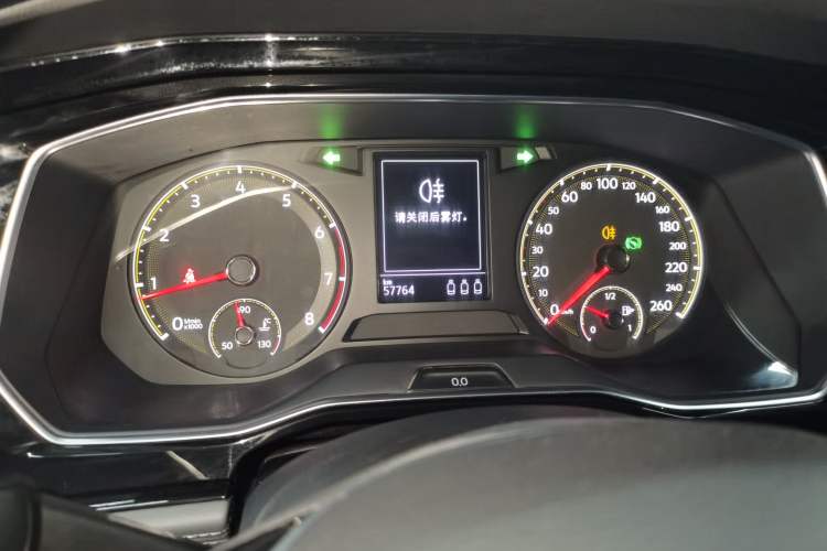 Used Volkswagen Sagitar 2019 280TSI DSG Comfort Version China VI Standard Instrument Cluster
