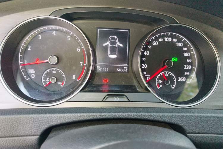 Used Volkswagen Golf 2015 1.6L Automatic Comfort Model
