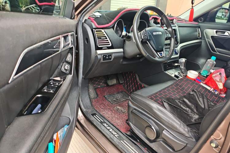 Used Haval H6 Coupe 2016 Blue Label 1.5T Automatic Two-Wheel Drive Urban Model Driver Seat