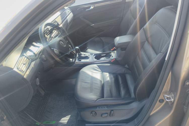 Used Volkswagen Passat 2016 330TSI DSG Prestige Edition
