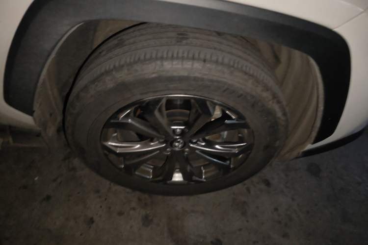 Used Toyota RAV4 2023 2.0L CVT Two-Wheel Drive Fashion Edition
