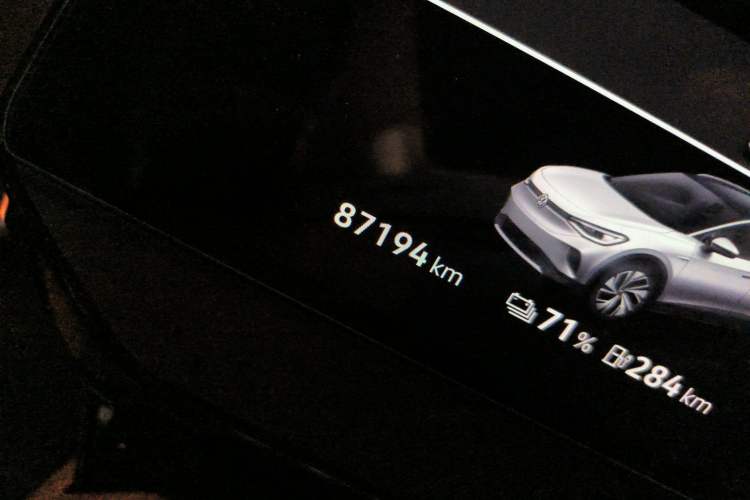 Used Volkswagen ID.4 CROZZ 2021 Long-Range PRO Two-Wheel Drive Version