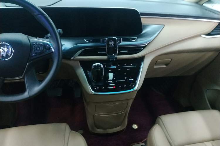 Used Buick GL8 2021 ES Land Cruiser 653T Flagship Model