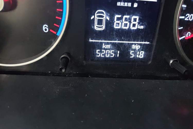 Used Foton Toano 2021 2.0T Manual Tongtu Short Wheelbase Mid-Height 5/6-Seater 4F20TC3 Odometer Close Up