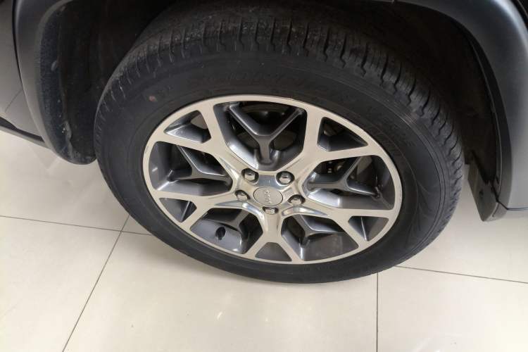 Used Jeep Grand Cherokee (Import) 2020 3.0L Elite Navigation Edition
