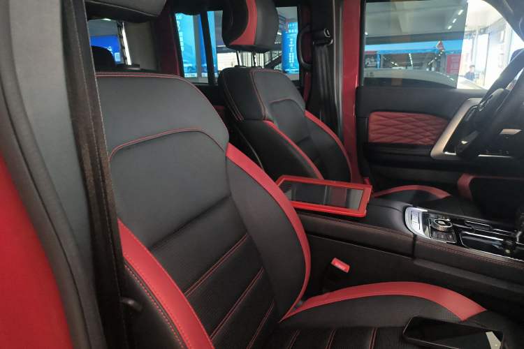 Used BAIC Off-Road BJ40 2019 PLUS 2.3T Automatic Four-Wheel Drive Flagship Edition China VI Emission Standard