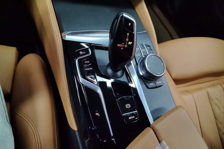 Used BMW 5 Series 2021 525i M Sport Package
