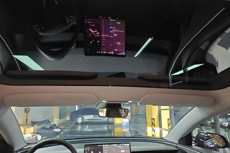 Used Tesla Model 3 2023 Rear-Wheel-Drive Version
