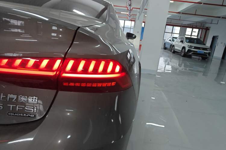 Used Audi A7L 2024 45 TFSI quattro Luxury Edition
