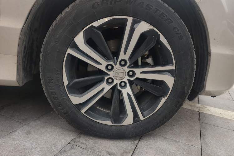 Used Honda UR-V 2017 370TURBO 2WD Prestige Edition China V