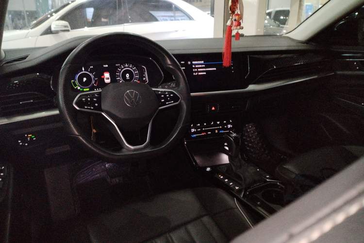 Used Volkswagen Passat New Energy 2023 430 PHEV Hybrid Elite Edition Steering Wheel