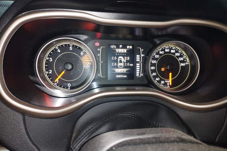 Used Jeep Cherokee 2016 2.4L Professional Edition Instrument Cluster