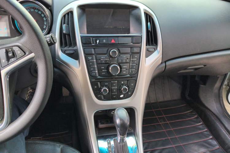 Used Buick GT 2014 XT 1.6L Automatic Fashion Edition