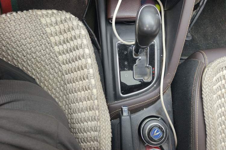 Used CHANGAN Eado DT 2019 1.6L Automatic Smart Enjoyment Model China VI Standard