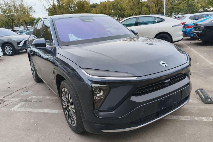 Used Nio EC6 2020 605 km Sport Edition Front Right 45 Deg