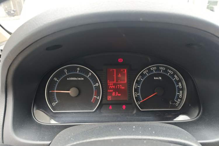 Used Bestune B50 2012 1.6L automatic 3G version
