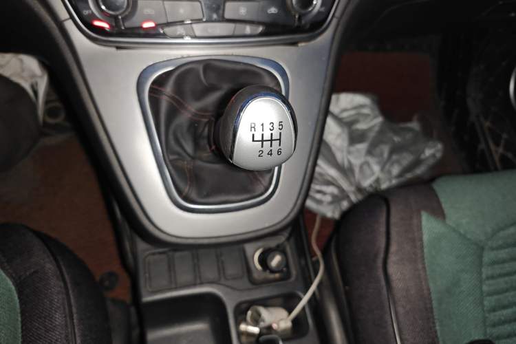 Used Haval M6 2017 1.5T Manual Two-Wheel Drive Elite Model
