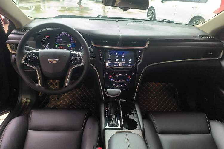 Used Cadillac XTS 2018 28T Tech Edition Center Console