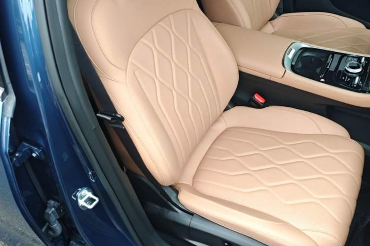 Used Geely Galaxy A7 2025 Model EM-i 150km Starship Edition

