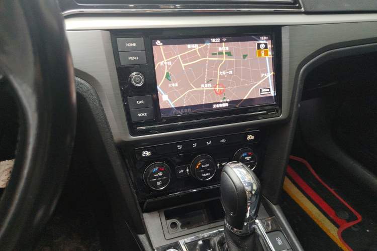 Used Volkswagen Lamando 2021 280TSI DSG Comfort Edition Audio And AC Panel