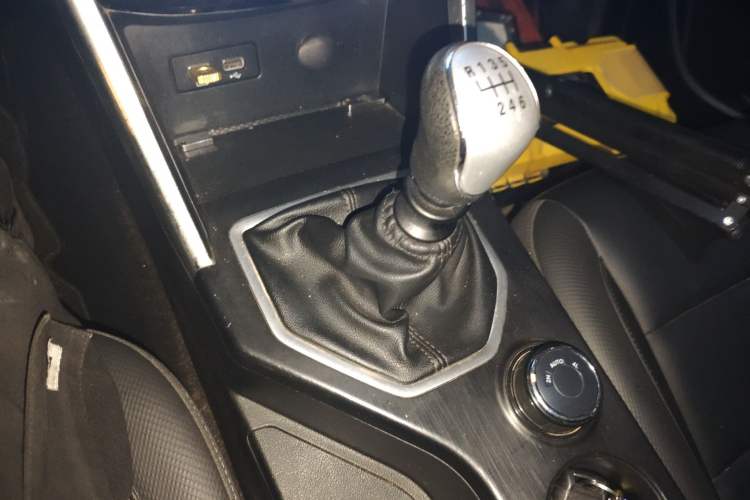 Used Great Wall Poer 2021 2.0T Commercial Version Manual Diesel 4x4 Elite Long-Box GW4D20M
