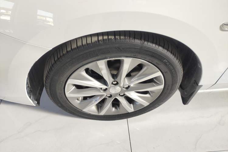 Used Buick GL6 2021 323T Mild Hybrid Connect Luxury Model