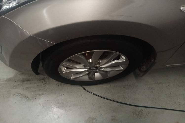 Used Hyundai Elantra (5th Generation / Langdong) 2012 1.6L Automatic Fashion Edition