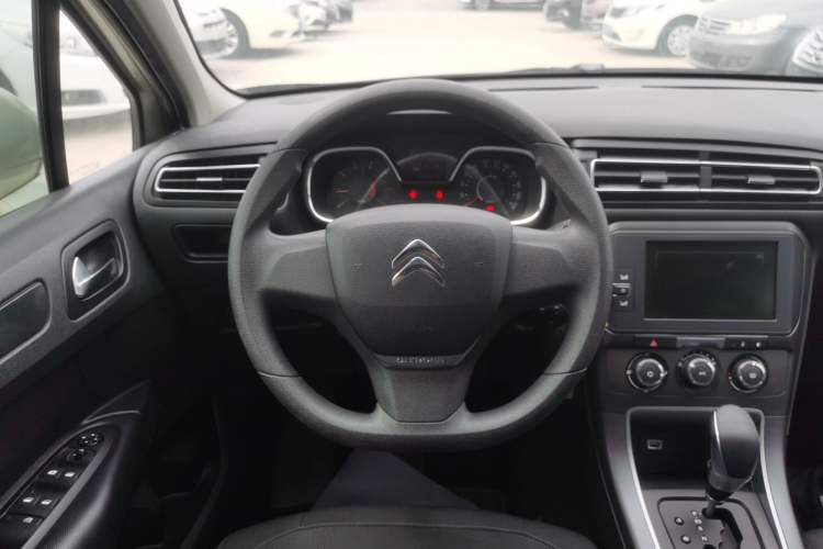 Used Citroen C4 Sega 2016 1.6L Automatic Comfort Model Steering Wheel