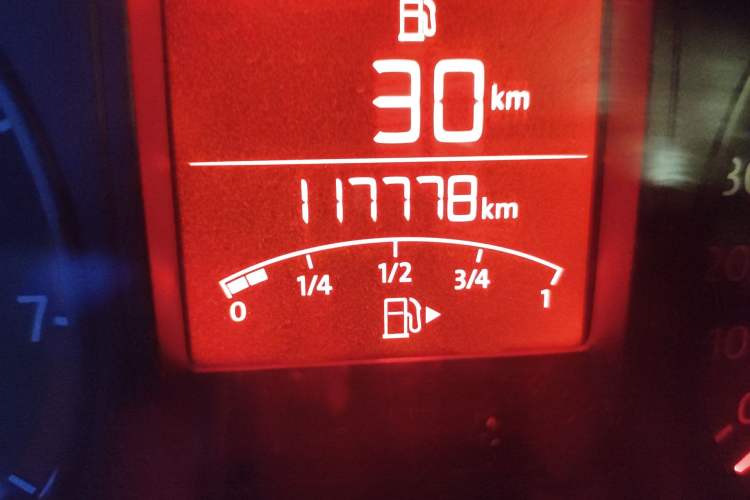 Used Volkswagen Jetta 2015 1.6L Manual Comfort Model