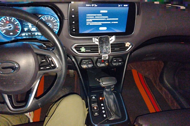 Used GAC Trumpchi GS4 2018 235T Automatic Two-Wheel Drive Luxury Smart Connectivity Version Audio And AC Panel