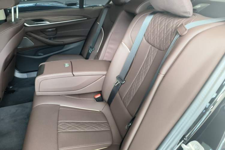 Used BMW 5 Series 2023 530Li Leading Edition Luxury Package