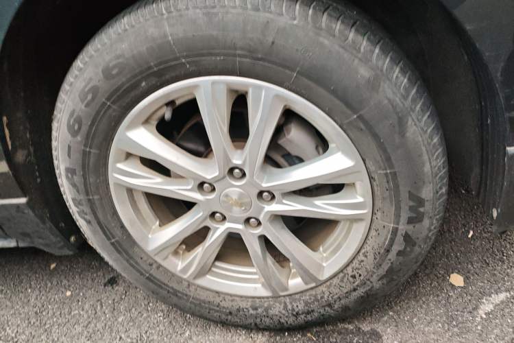 Used Chevrolet Equinox 2019 535T Automatic YuJie Edition China V Standard Right Front Wheel Hub