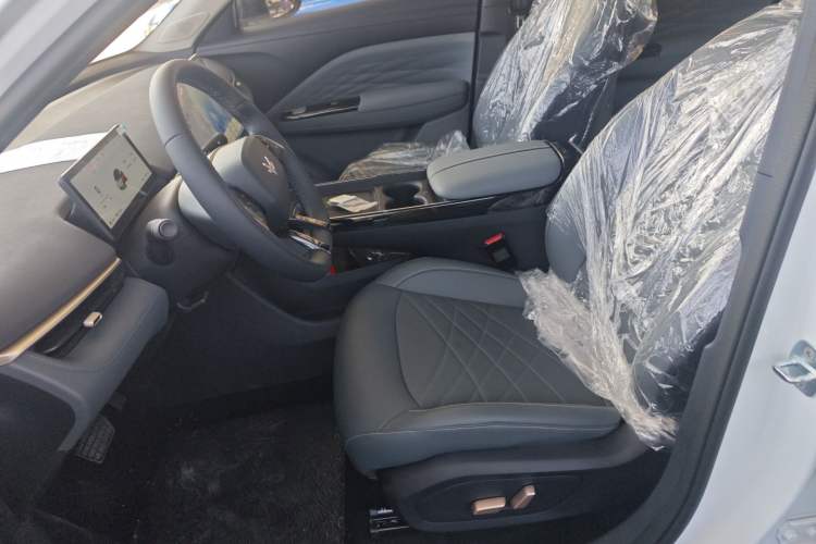 Used ARCFOX T1 2025 Model 425 MAX