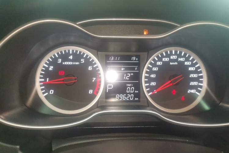 Used Bestune X40 2019 1.6L Automatic Luxury Edition China VI
