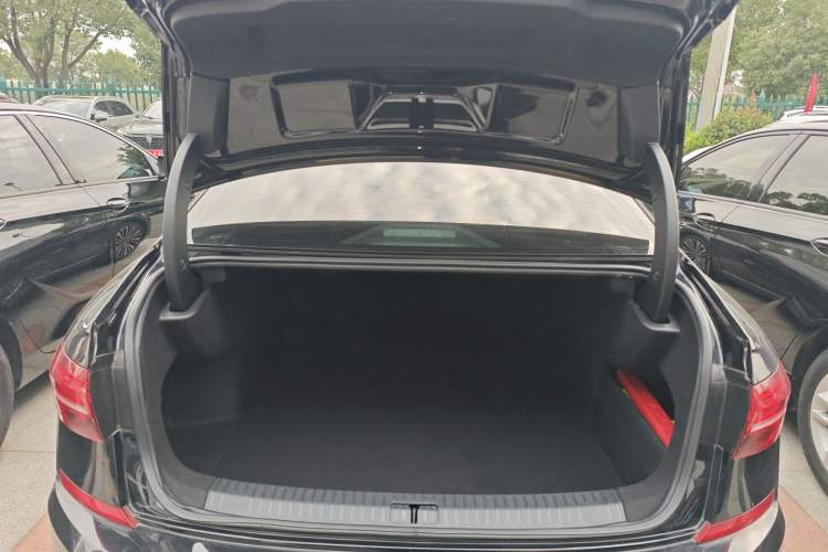 Used Volkswagen Passat 2021 330TSI Luxury Edition