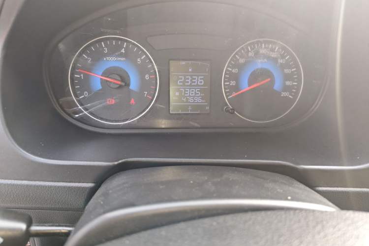 Used Dongfeng Fengon 330 2014 1.5L Manual Utility Version DK15 Odometer Close Up