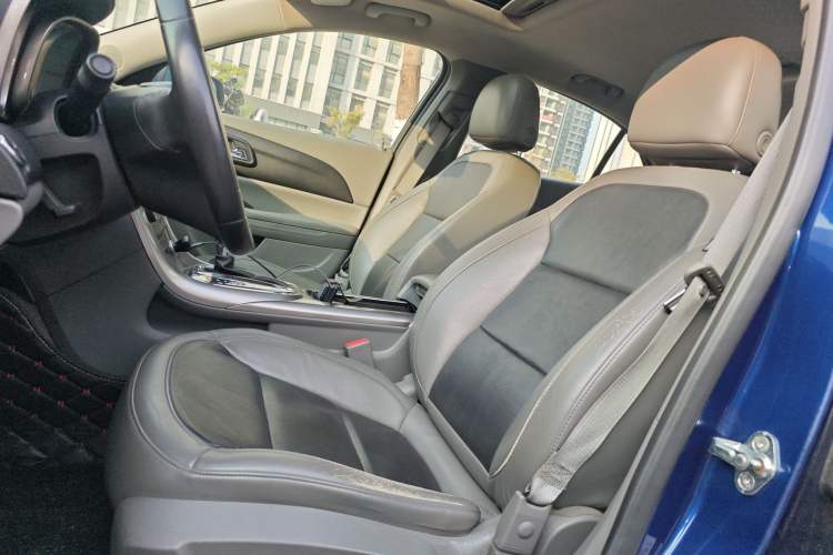 Used Chevrolet Malibu 2012 2.4L Automatic Luxury Edition