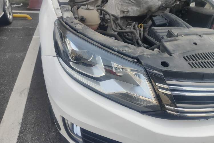 Used Volkswagen Tiguan 2016 280TSI Automatic Two-Wheel-Drive Silk Road Style Edition