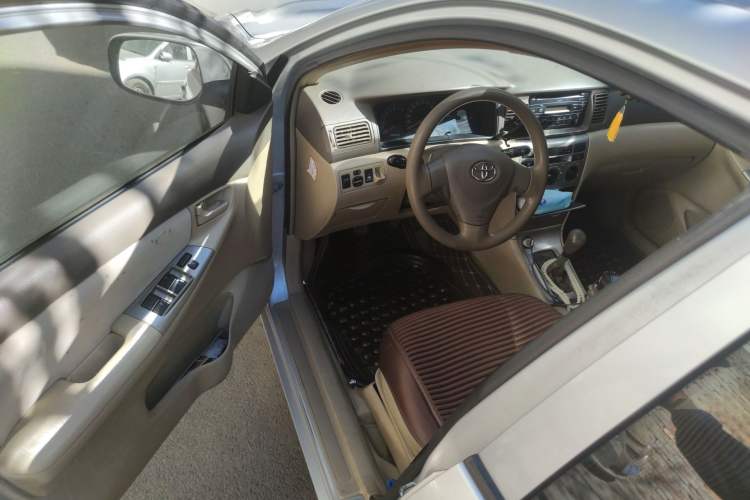 Used Toyota Corolla EX 2011 1.6L Manual Classic Edition Driver Seat