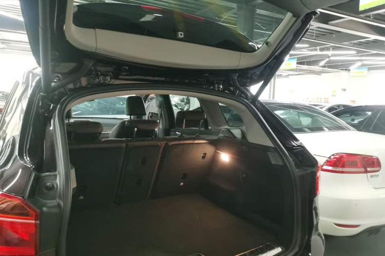 Used BMW X1 2018 sDrive18Li Luxury Model