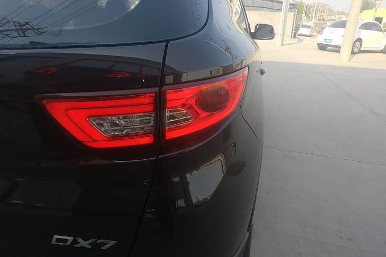 Used Soueast DX7 2015 1.5T Automatic Elite Model