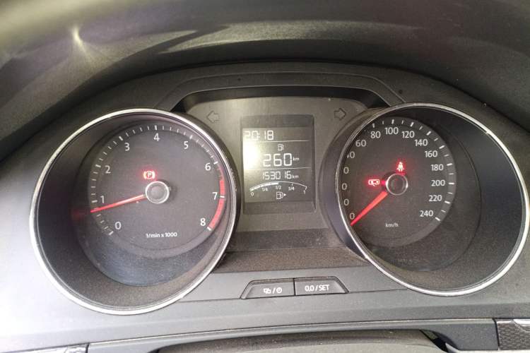 Used Volkswagen Bora 2014 1.6L Manual Fashion Edition
