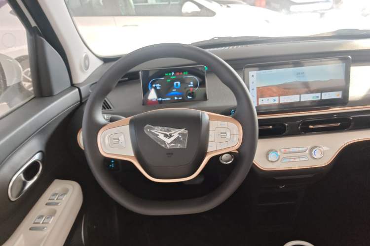 Used Cowin October 2026 Model Mate 305km Guoxuan Surfing Waves Edition
