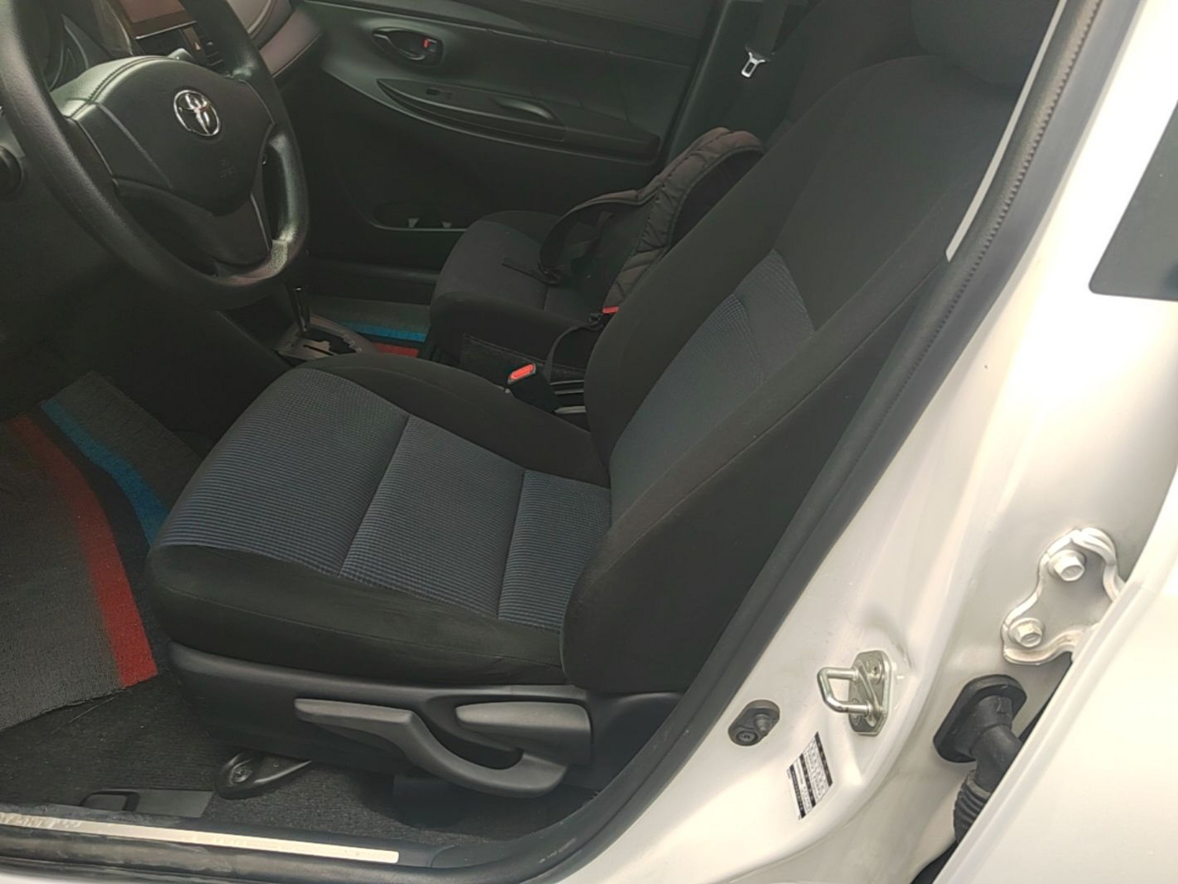 Vordere Reihe im Auto